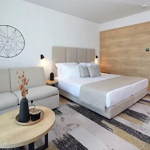 Marvel - Fully Renovated Free Access Солнечный берег